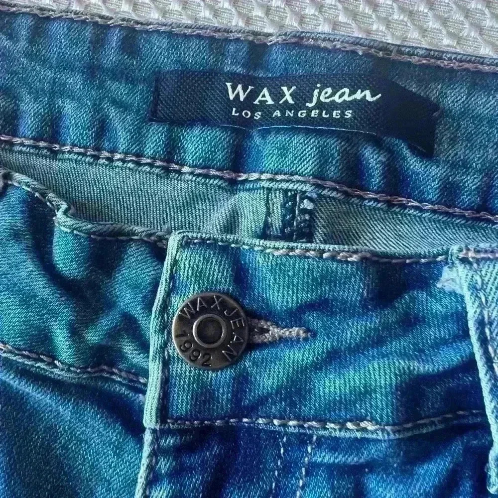 ✨Distressed blue jeans stretch - Picture 3 of 6